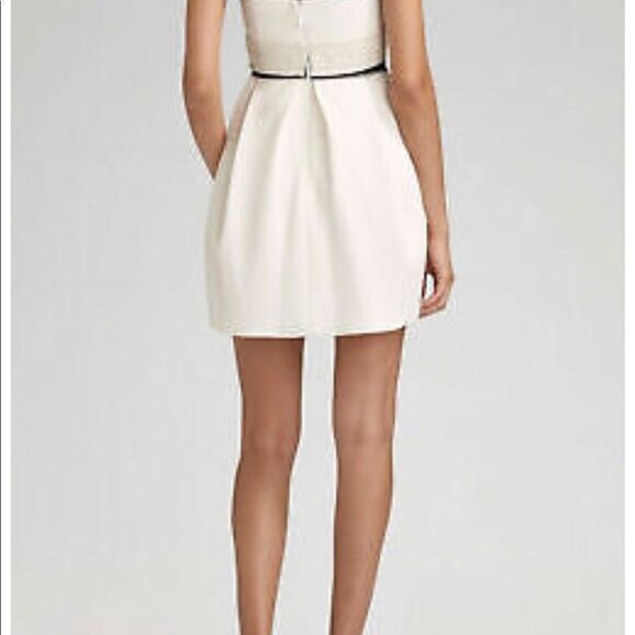 BCBGMaxazria strapless sweetheart quilted cream mini dress woman’s size 2 - Picture 6 of 11